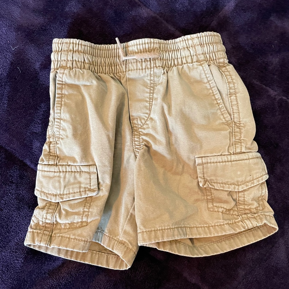 Gap Khaki Cargo Shorts